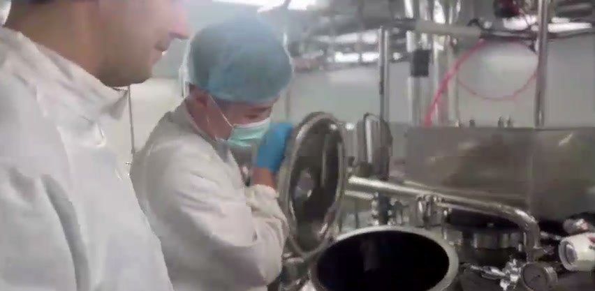 Stainless steel mixing tank